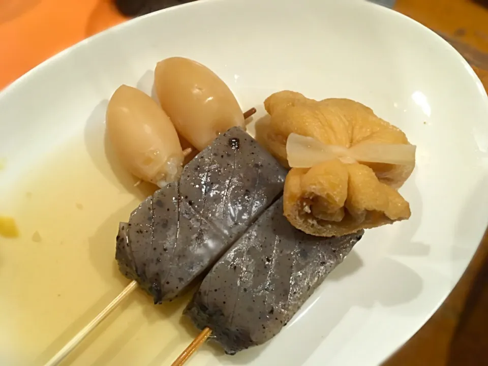 おでん🍢餅巾着とこんにゃくとイカの中にもち米入ったやつ|まあやさん