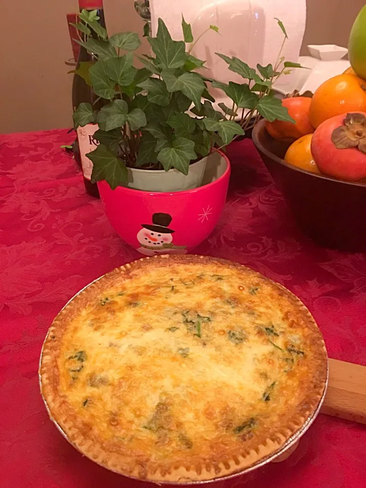 Bacon~Spinach~Swiss & Gruyère cheese & caramelized onions Quiche|🌺IAnneさん