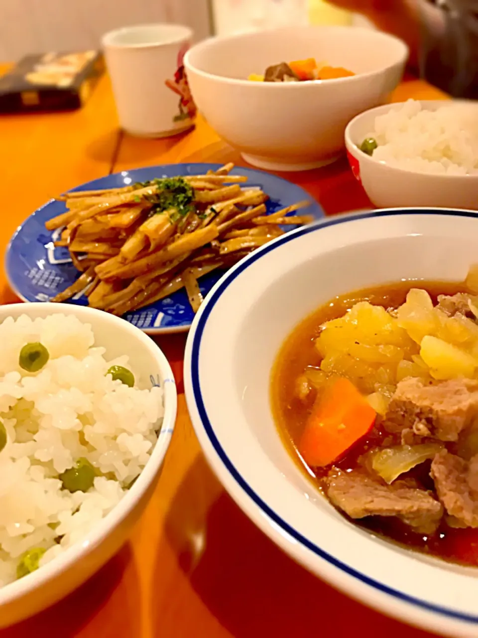 肉じゃが  蓮根と牛蒡のきんぴら 豆ごはん お茶🍵|ch＊K*∀o(^^*)♪さん