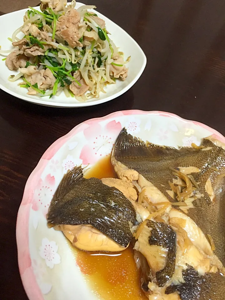 子持ちカレイの煮付け＊豚肉ともやし豆苗炒め|ykmamaさん