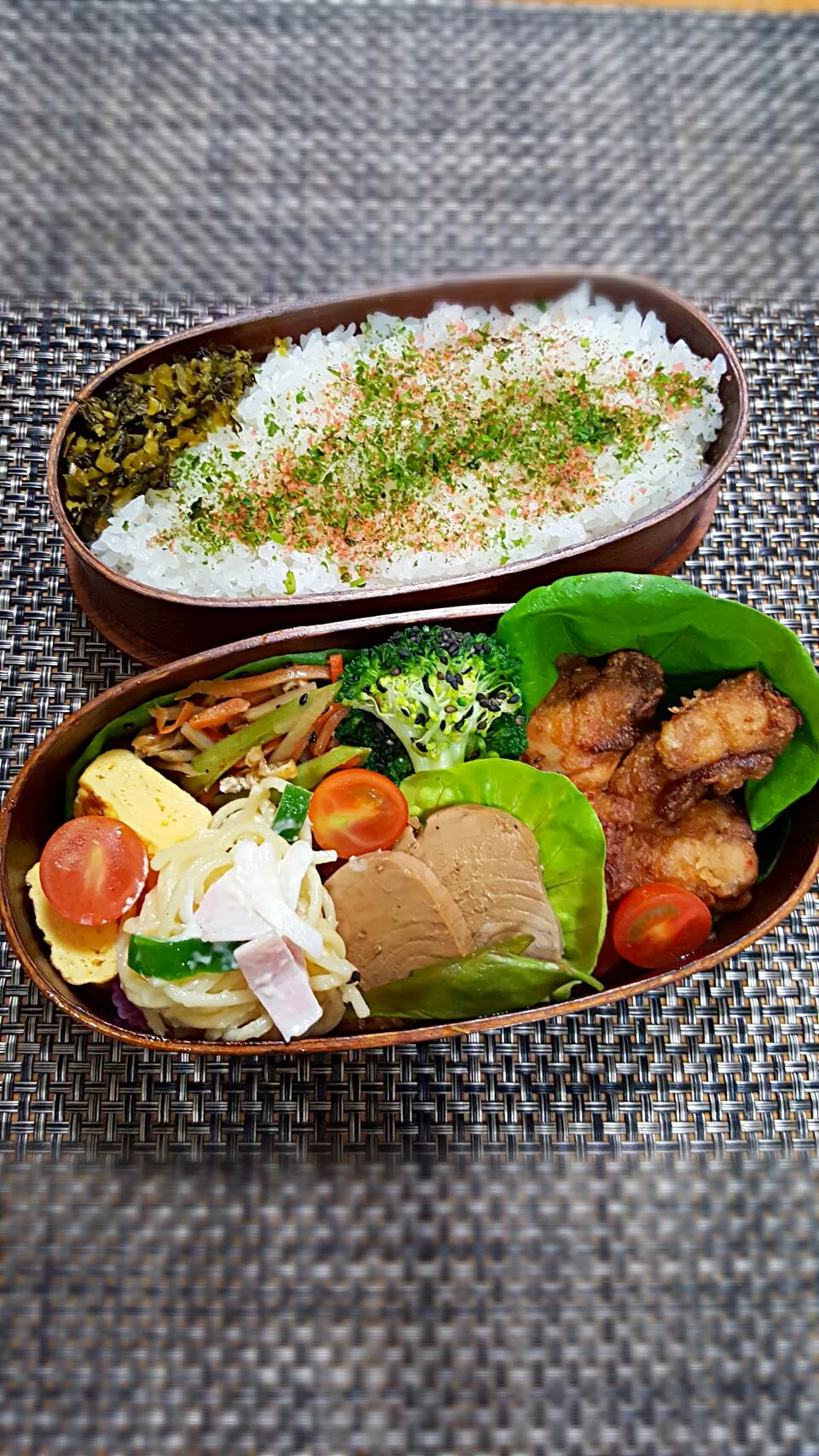 Snapdishの料理写真:今日のお弁当🎵　唐揚げ～～🐔🐔|クッキングオヤジさん