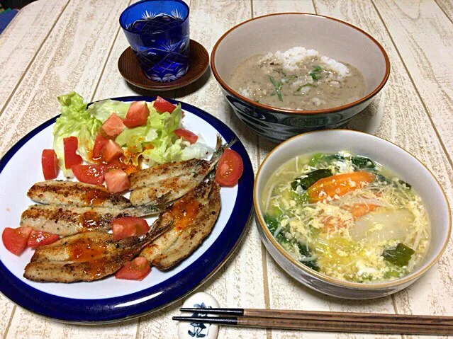 今日の男飯(＞人＜;)晩ご飯バージョン♬
イワシのムニエルand野菜コンソメスープand自然薯with麦飯♬|ひーちゃんさん