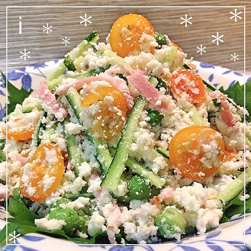 Snapdishの料理写真:プーティちゃんの料理 おからサラダ♪ クリスマスバージョン 【Soy Pulp Salad for Christmas】|izoomさん