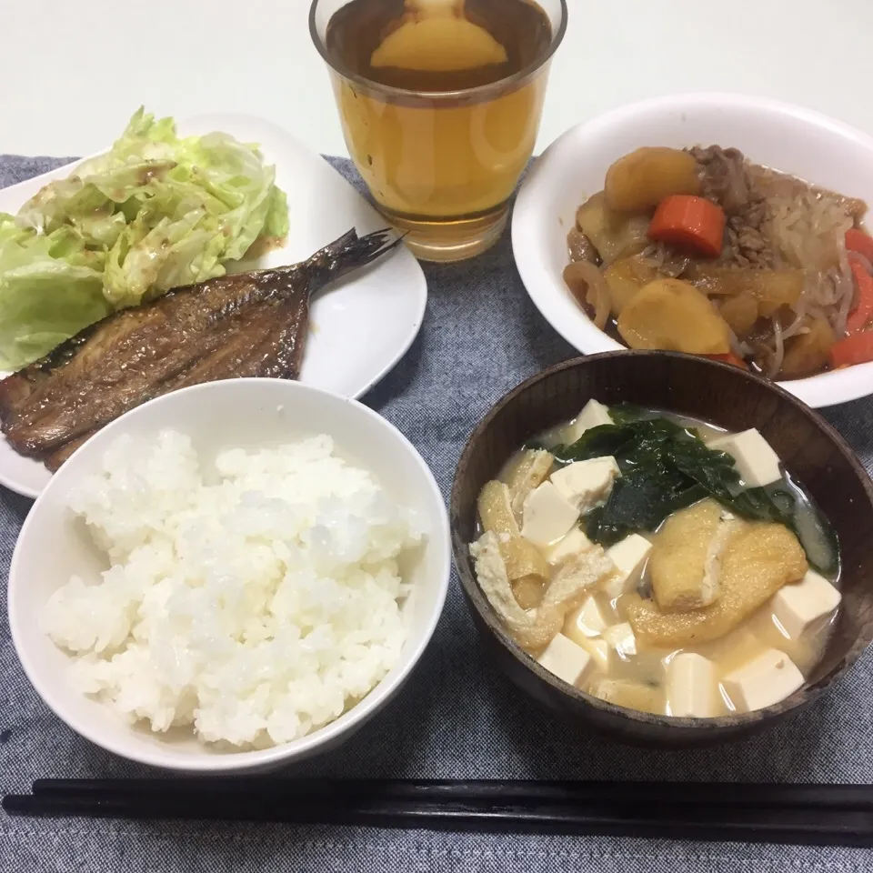 ・肉じゃが
・おみそ汁
・鯵のみりん干し|とうふさん