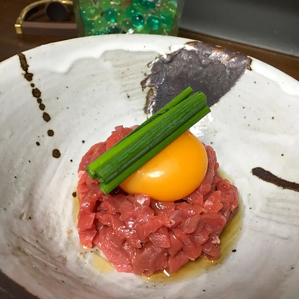 Snapdishの料理写真:自分賄い飯
       オージービーフ
              ユッケ
       和風返し仕立て|ちゅら夏さん