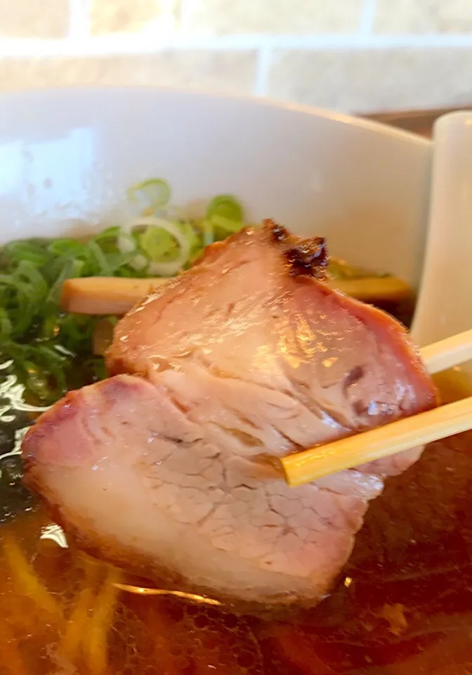 まるもり製麺の窯焼きチャーシュー🐽|おかっぴーさん