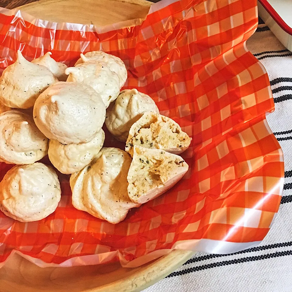 Snapdishの料理写真:ムラング🍃チョコミント🍫焼きメレンゲ|okawarisanさん