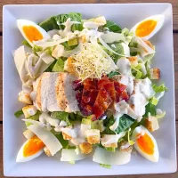 Snapdishの料理写真:Chicken + Avocado Caesar Salad|Chrisy Hillさん