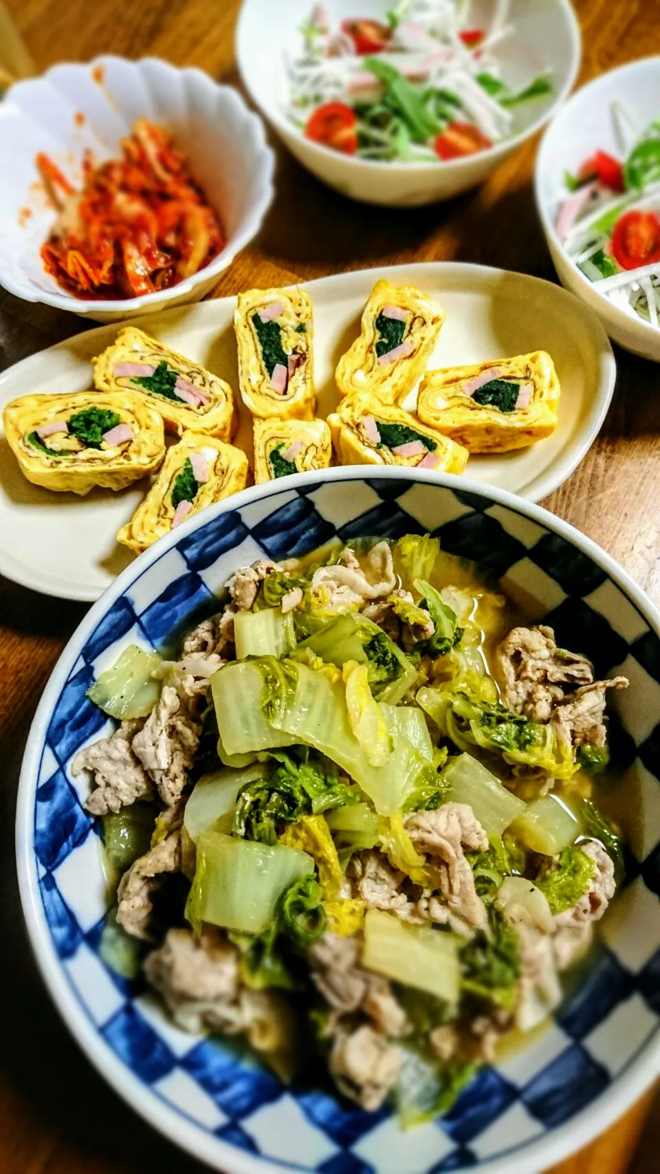 豚白菜コンソメ風味&ほうれんとハムの巻き巻き厚焼き玉子|くーにゃんさん