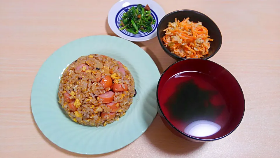 １２月５日　炒飯　にんじんとツナの粒マスタードサラダ　にらのおひたし　わかめスープ|いもこ。さん