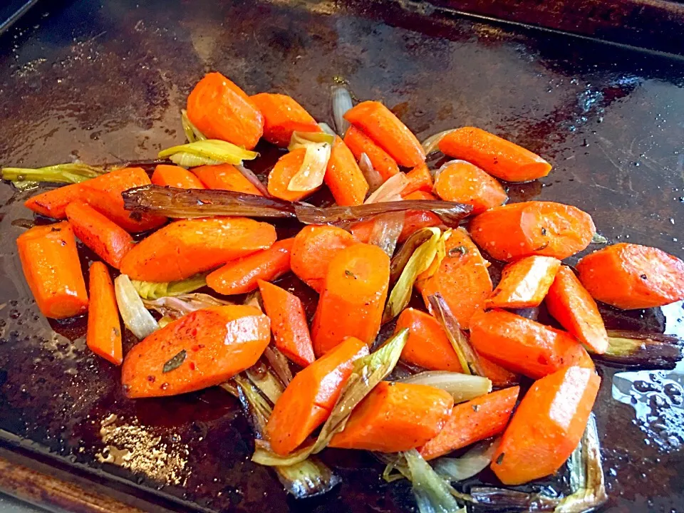 Roasted carrots and leeks|🌺IAnneさん