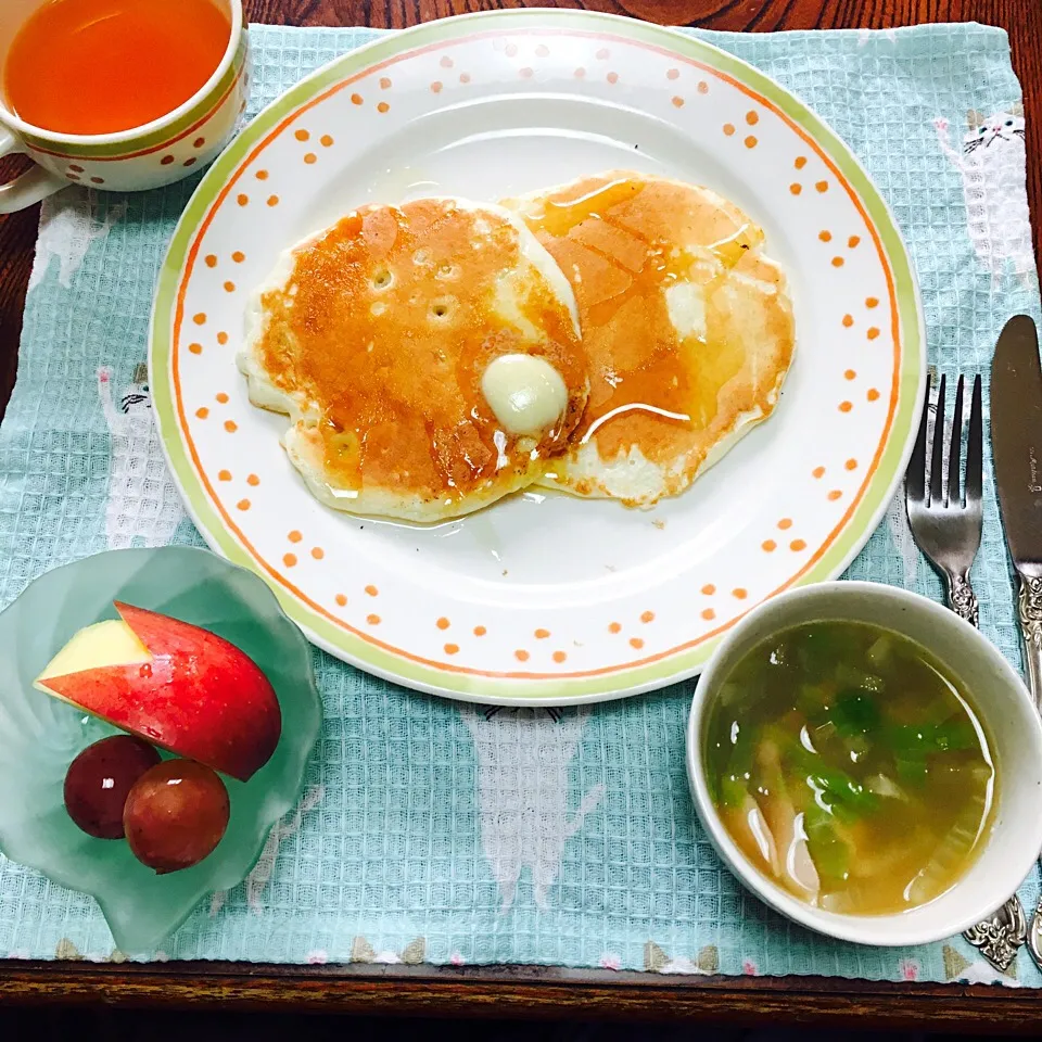 米粉パンケーキ🍳
牛乳、卵、小麦不使用💕|めいこさん