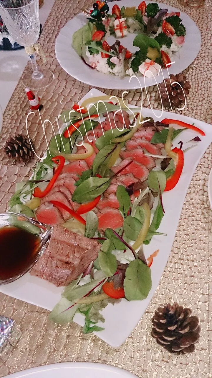 Snapdishの料理写真:#クリスマス #クリスマスメニュー #クリスマスパーティー#ホームパーティー#ローストビーフ|憧さん