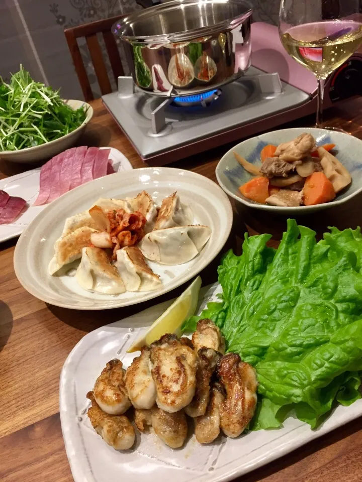 Snapdishの料理写真:✨色々晩ご飯とシャブリ🍷✨|中さんさん