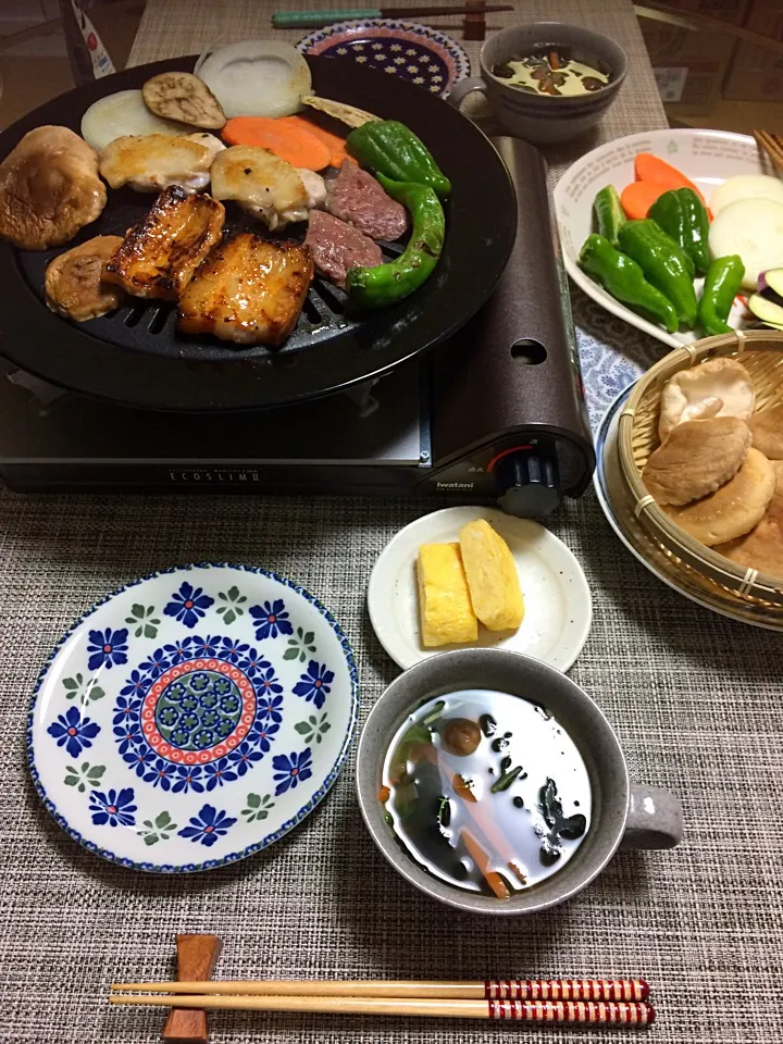 Snapdishの料理写真:焼肉❗️鶏、豚、牛と少しずつ食べた(o^^o)|キャリーさん