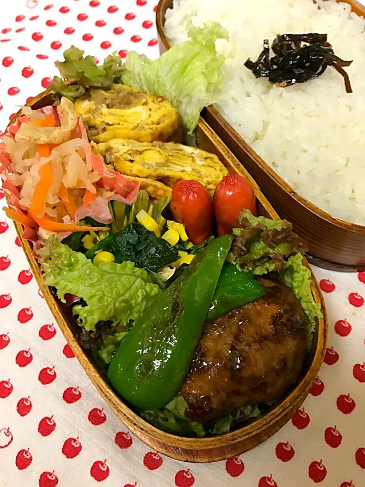 Snapdishの料理写真:12月9日お弁当…。
#お弁当 #ハンバーグ|Kumi Satouさん