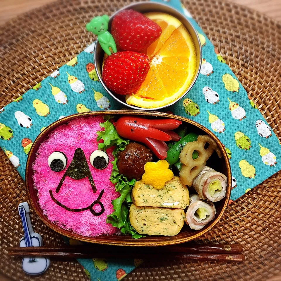 チーバくんのキャラ弁
#キャラ弁 #チーバくん #娘弁当 #お昼ごはん #千葉県 #わっぱ弁当 #わっぱ #曲げわっぱ|@mayuさん