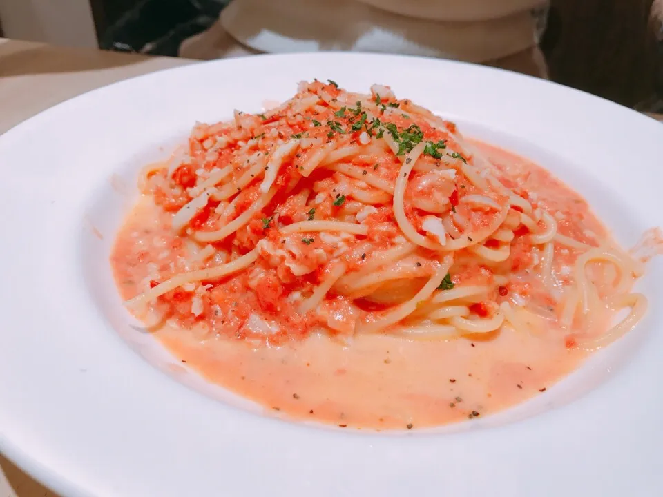 海老とイカのトマトクリームパスタ|ちゃみこさん