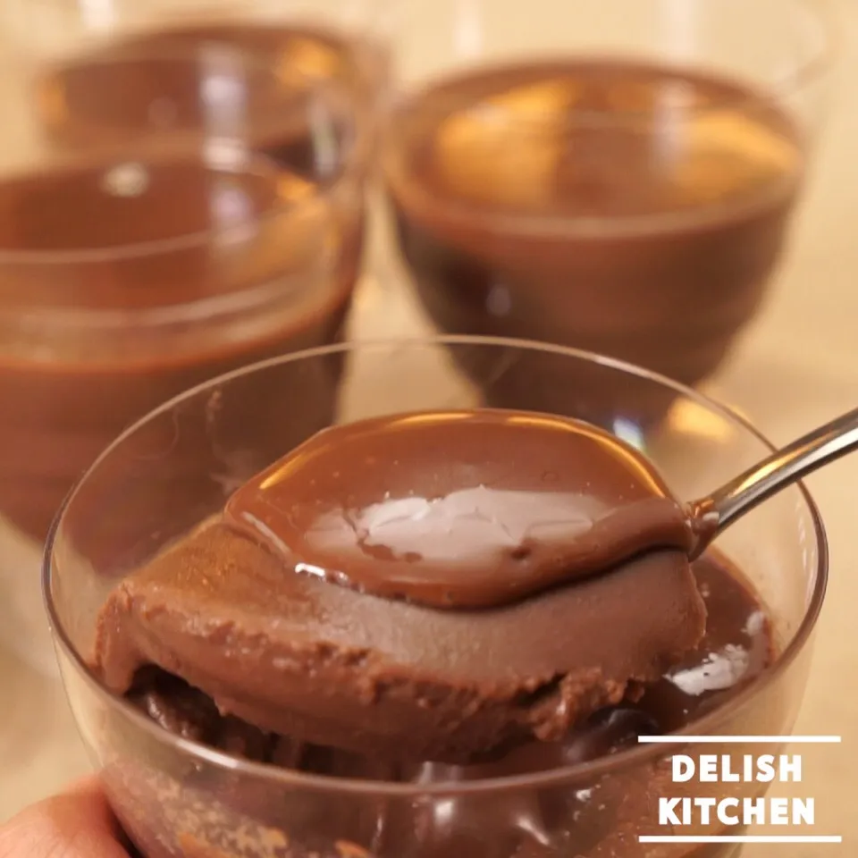 【動画】ダブルチョコプリン#delishkitchentv|DELISH KITCHENさん