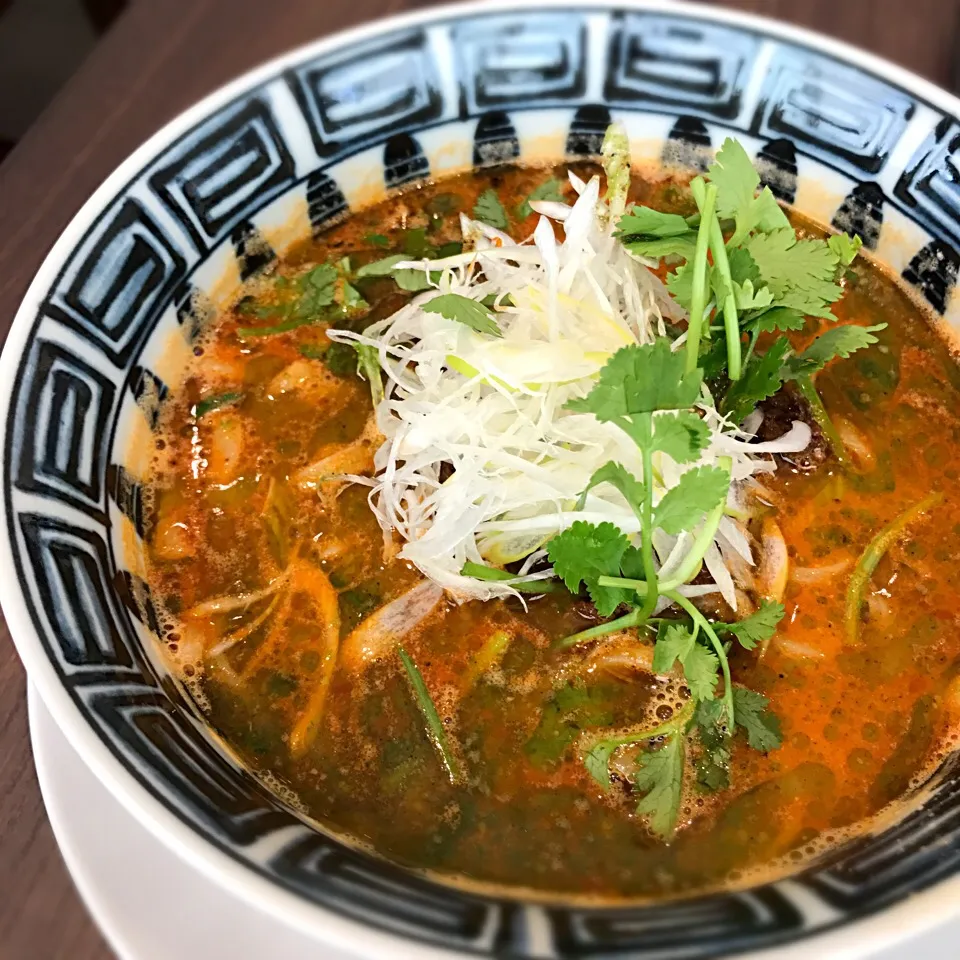 Snapdishの料理写真:青山椒パクチー担々麺。痺れて美味しかったー❤️|リュカさん