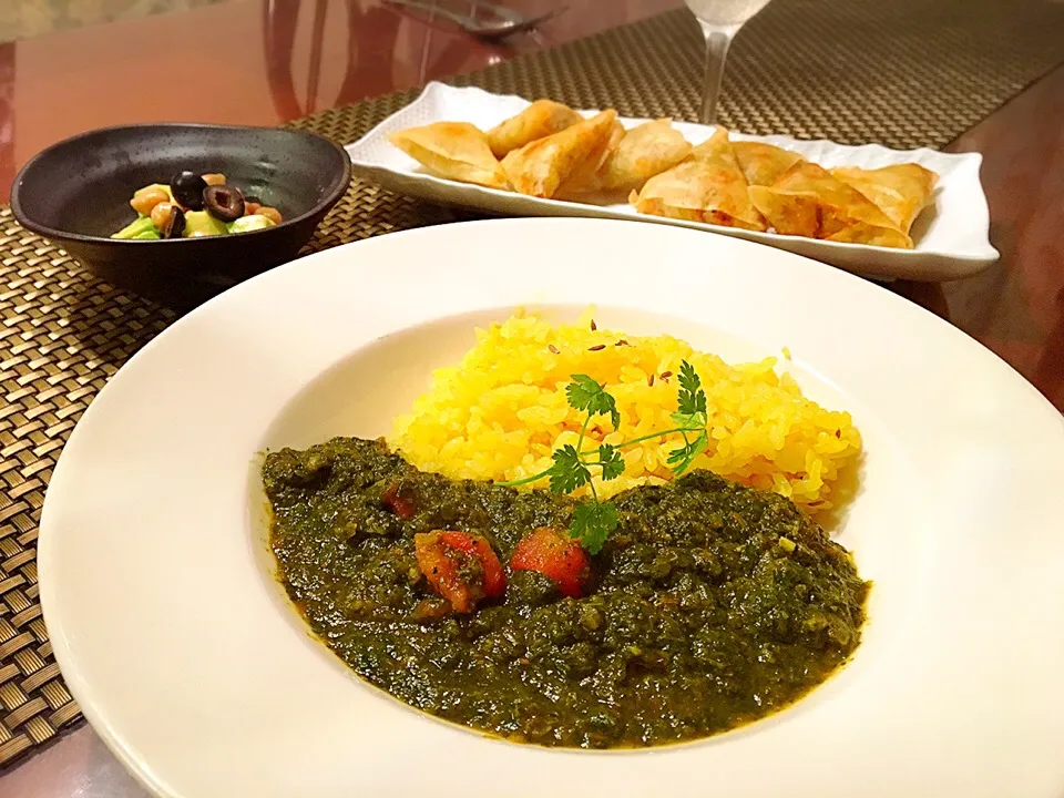 インドほうれん草カレーSAAG BHAJIとサモサ♪|72roseさん