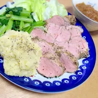 Snapdishの料理写真:豚ヒレ肉でローストポーク|りょくさん