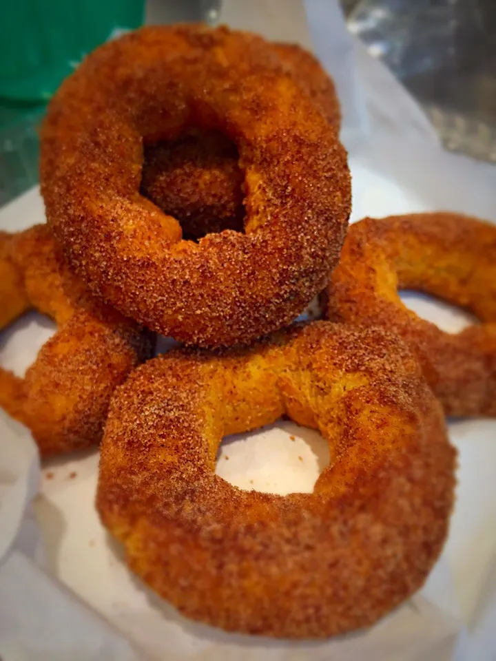 Doughnuts Sugar Cinnamon|Tari's Kitchenさん