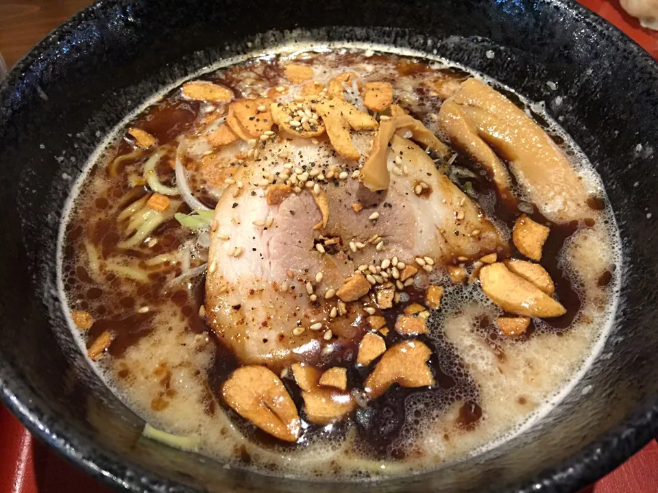 2016年 三十四杯目🍜 焦がしニンニク醤油ラーメン@がっぺ屋 水戸インター|BUBUさん