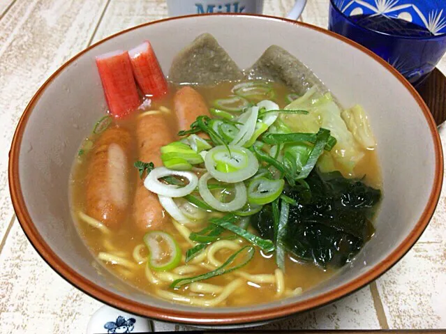 今日の男飯(＞人＜;)テニス後の栄養補給バージョン♬
味噌ラーメン♬|ひーちゃんさん