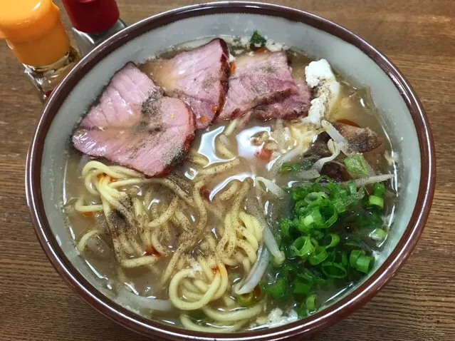 ラ王🍜、豚骨醤油味❗️٩꒰ʘʚʘ๑꒱۶✨|サソリさん