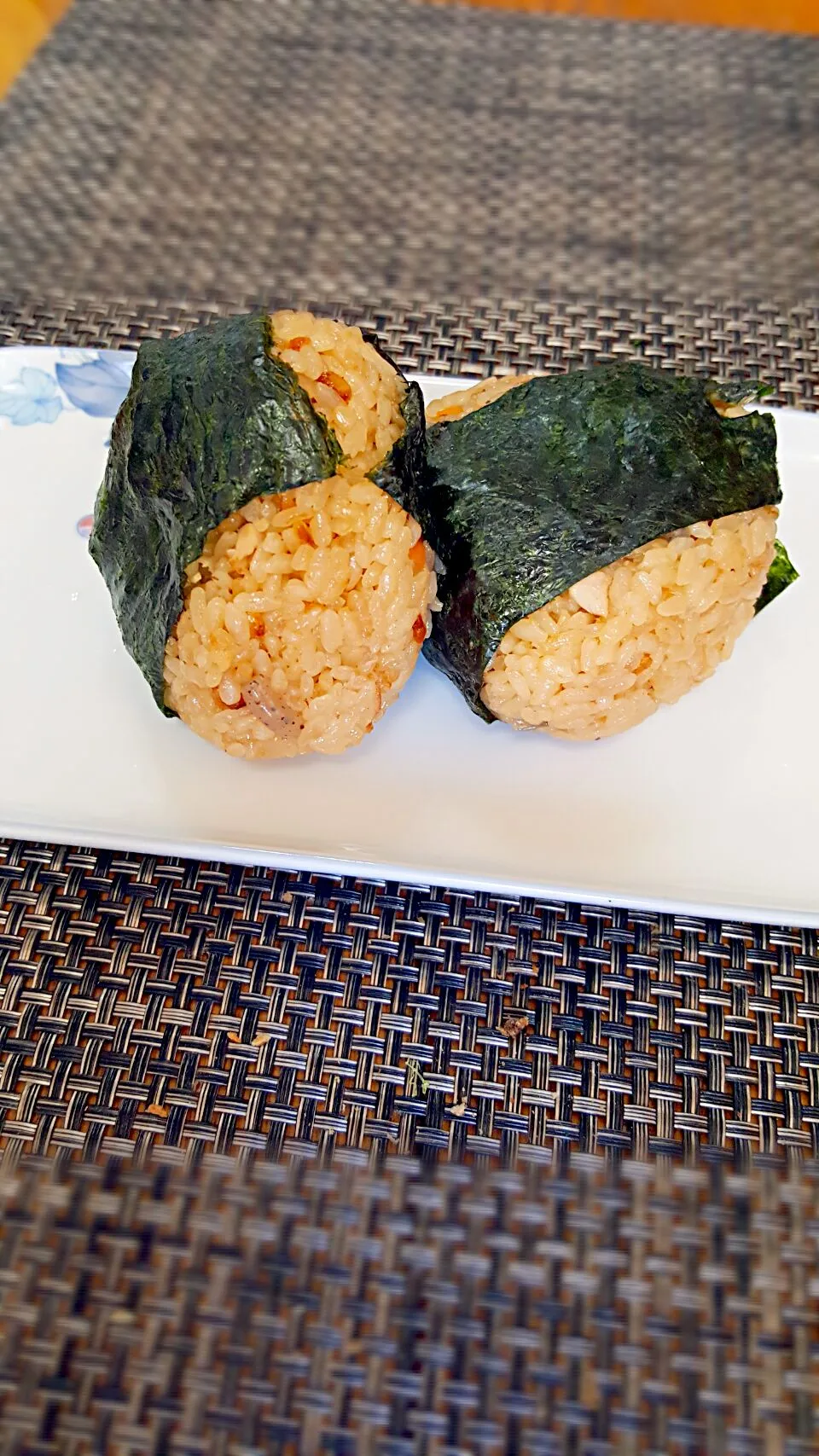 炊き込みご飯 おにぎり～～🍙🍙🍙|クッキングオヤジさん