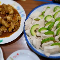 モモ肉のゴマ醤油焼き
水晶鶏とアボカドのサラダ|Tomoki  Murayamaさん