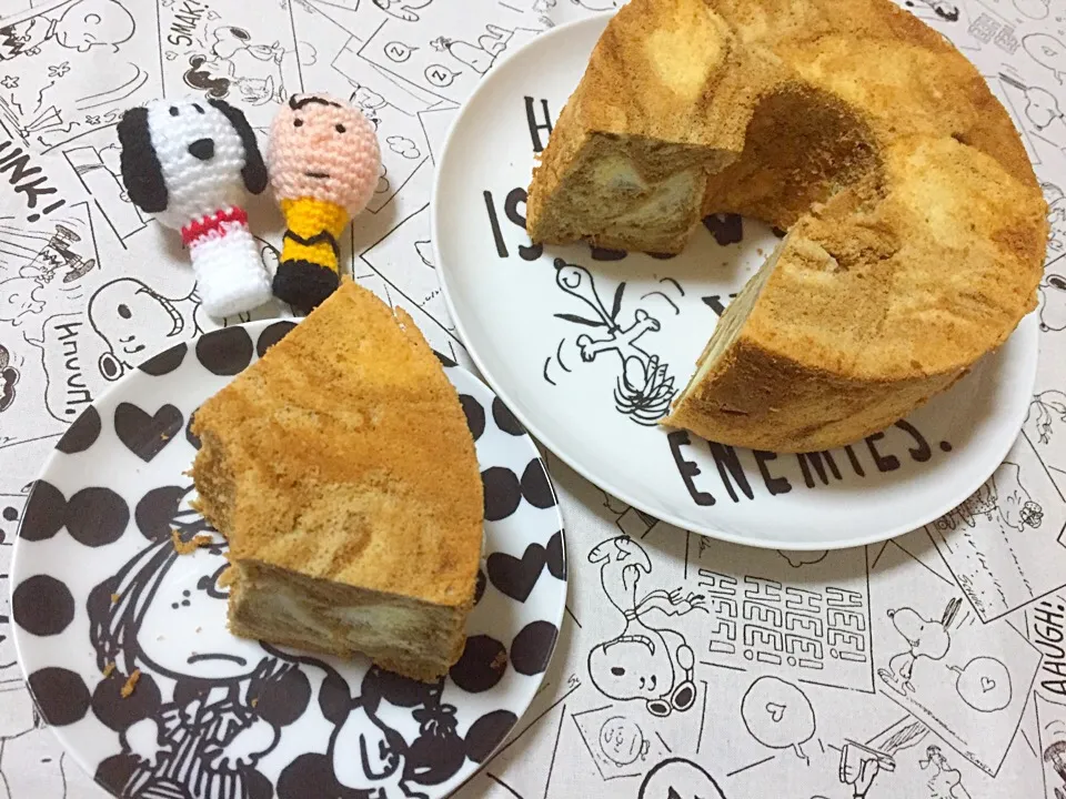 Snapdishの料理写真:コーヒーマーブルシフォンケーキ|namimoさん