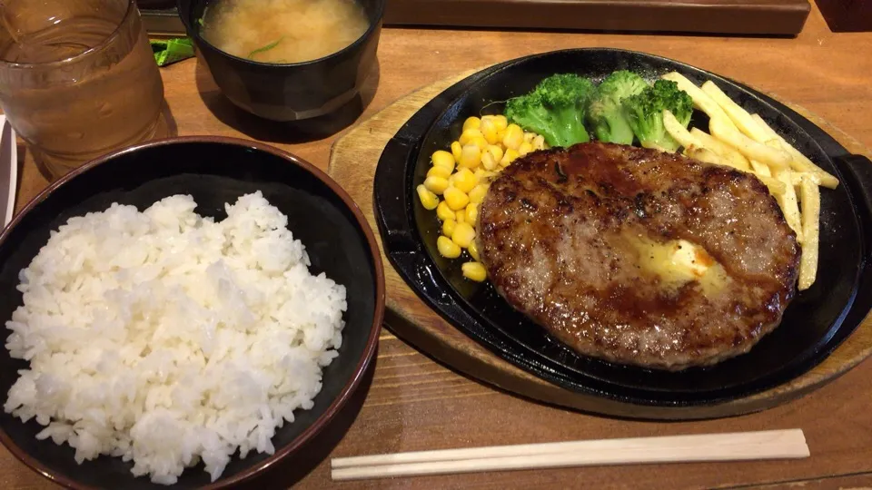 ハンバーグ（大）定食|おっちさん