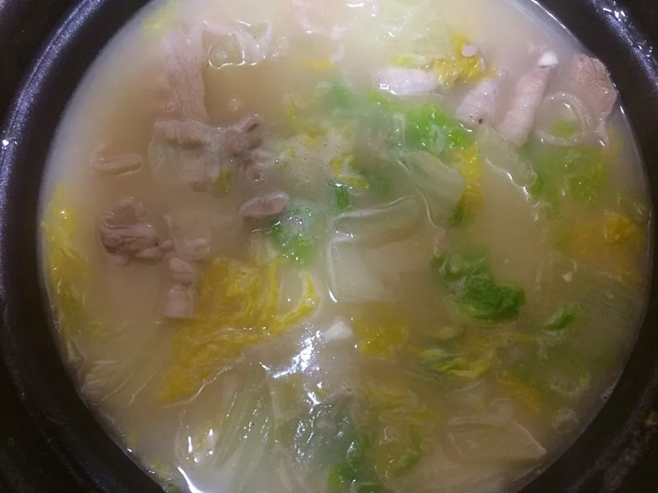 鶏白湯豚肉豆腐鍋|ばーさんさん