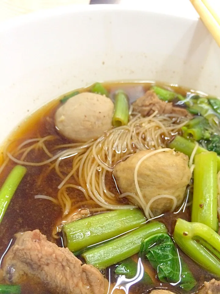 Rice noodle with Beef, BKK Thailand.|Chalinee Kalyanamitraさん