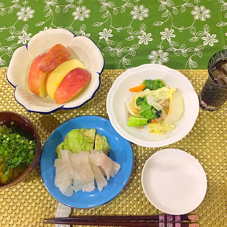 頂いた釣りたてのヒラメがメイン😉|Seikoさん