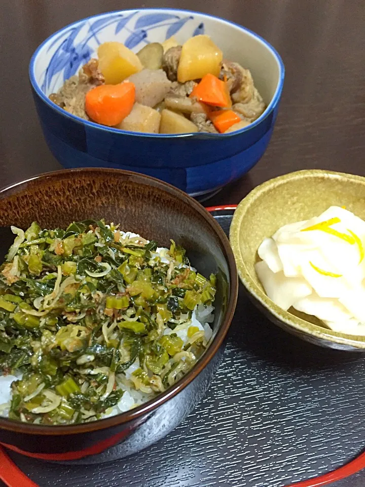 牛スジ煮込み＊カブの葉ちりめんご飯＊カブ柚子酢漬け|ykmamaさん