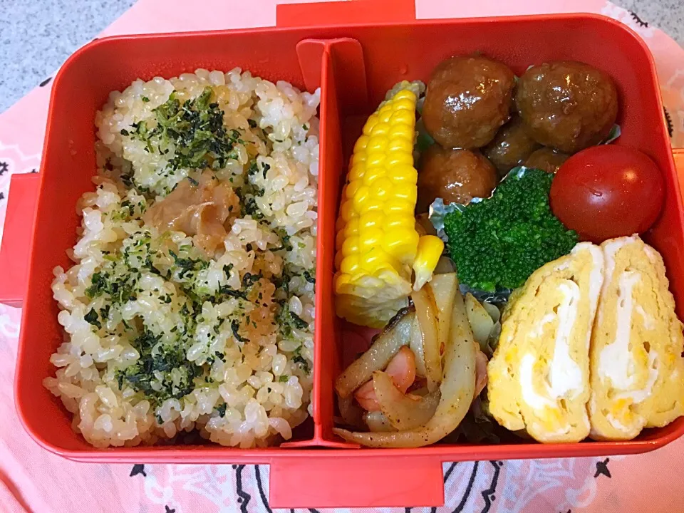 12/13☆いしいさん、ジャーマンポテトなどでお弁当☆|Satokoさん