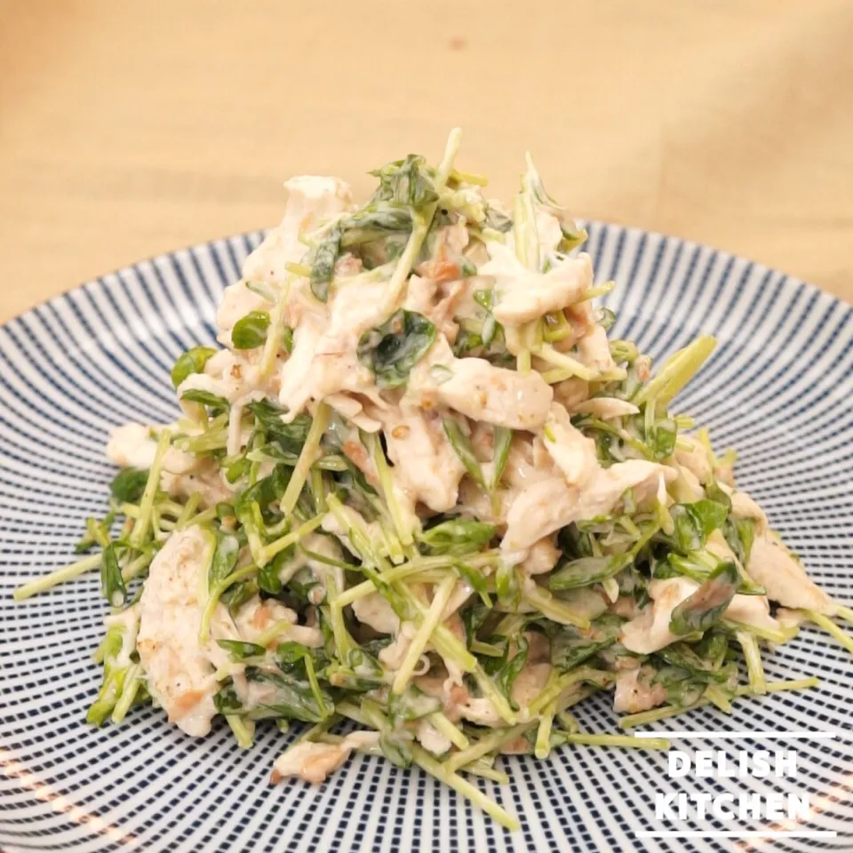 Snapdishの料理写真:【動画】ささみと豆苗の梅マヨサラダの作り方#delishkitchentv|DELISH KITCHENさん