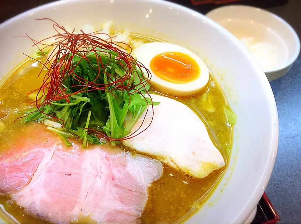 Snapdishの料理写真:幸跳さんでカレーらぁめん♡|いく❤️さん