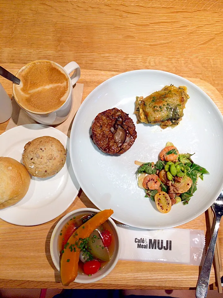 Looked tiny but it's a lot. Lovely little lunch set|sarahさん