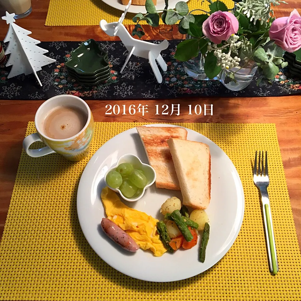 Snapdishの料理写真:朝ごはん 2016・12・10|ローゼルさん