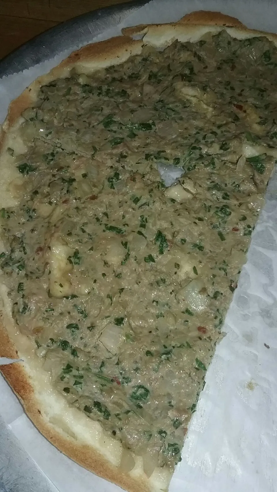 flat bread with Lebanese spices and lamb.|Polly Gelfusoさん