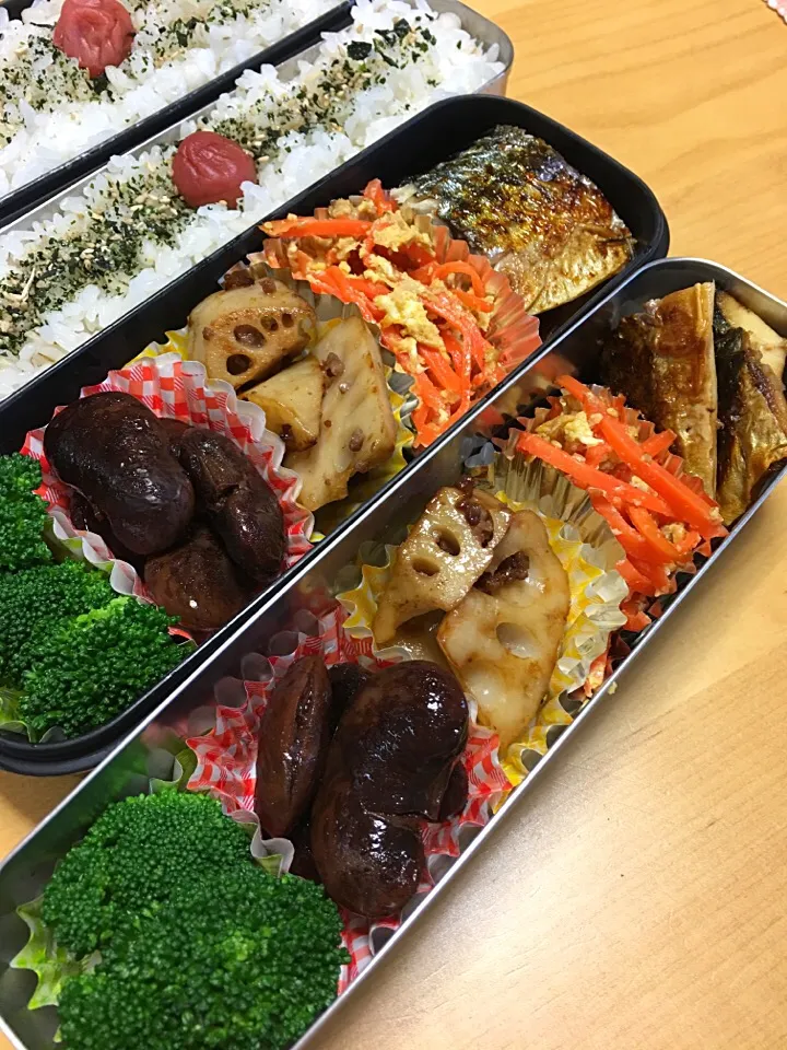 塩サバ 人参しりしり レンコン炒め煮 花豆煮 ブロッコリー弁当。|Kumiko Kimuraさん