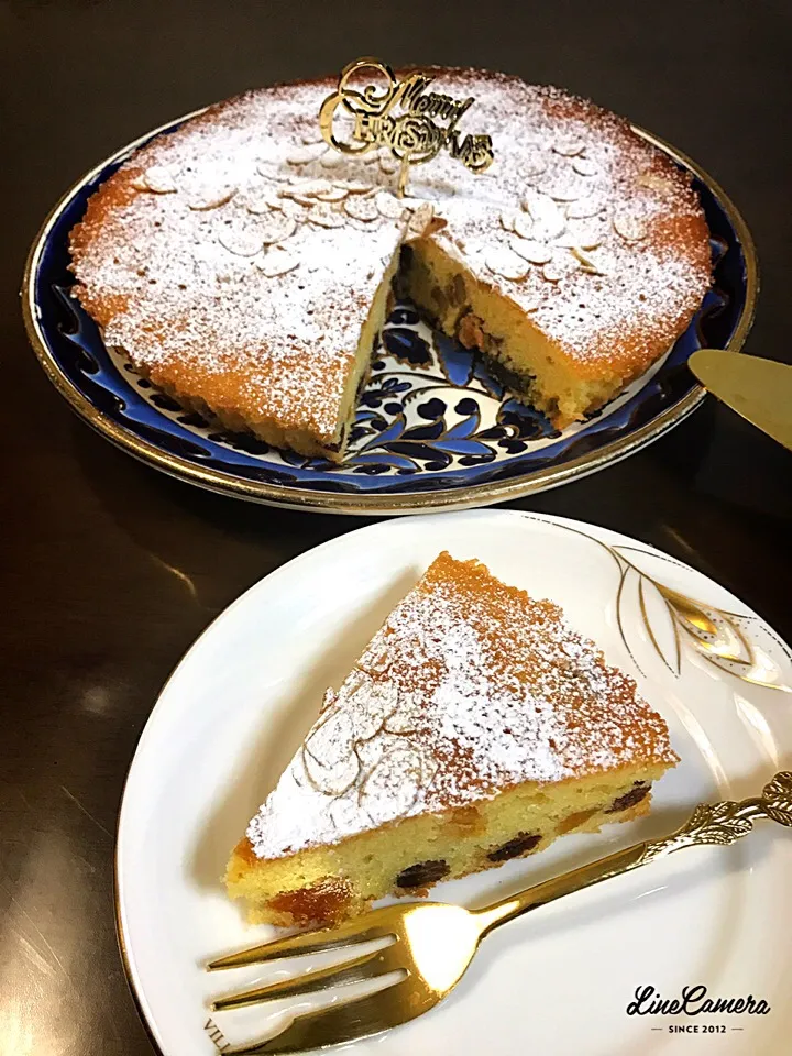 sakurakoさんの料理 パン・ドゥ・ジェーヌ～パリの焼き菓子～クリスマス🎄仕様 フルーツ ナッツいっぱい(๑˃̵ᴗ˂̵)|とんちんさん