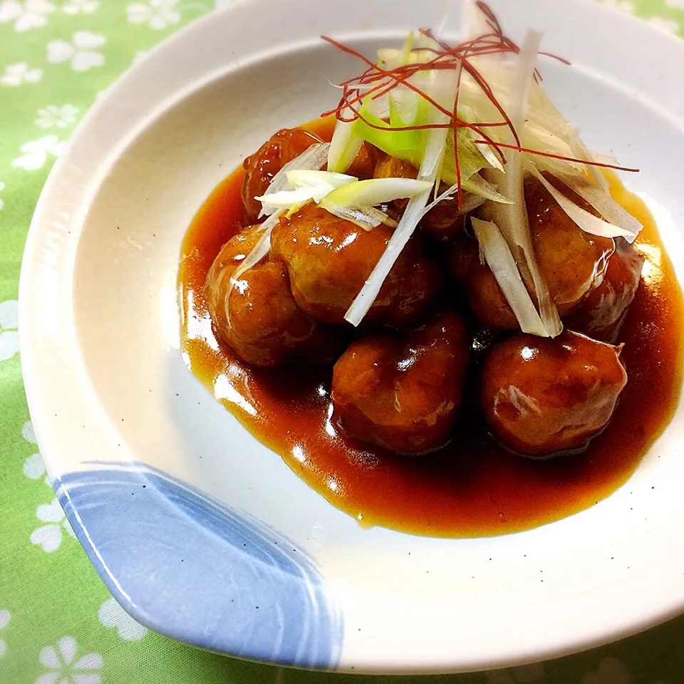 Snapdishの料理写真:肉だんごの甘酢あん(๑´ڤ`๑)♡|sally.127さん