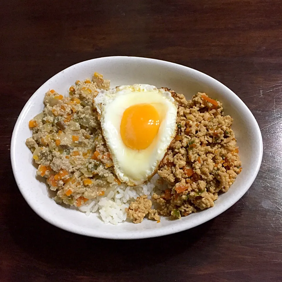 Snapdishの料理写真:そぼろバトル丼|Misaさん