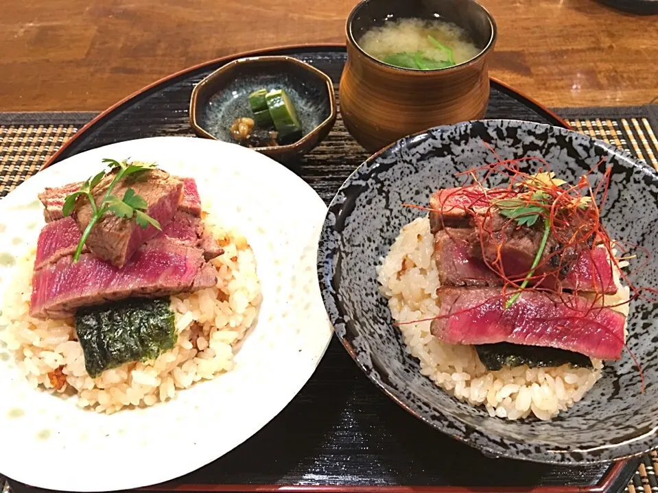 Snapdishの料理写真:#2016あまくさ丼丼フェア#27
天草黒毛和牛ヒレもも肉焼き二味丼@彩庵|神力屋 火酒さん