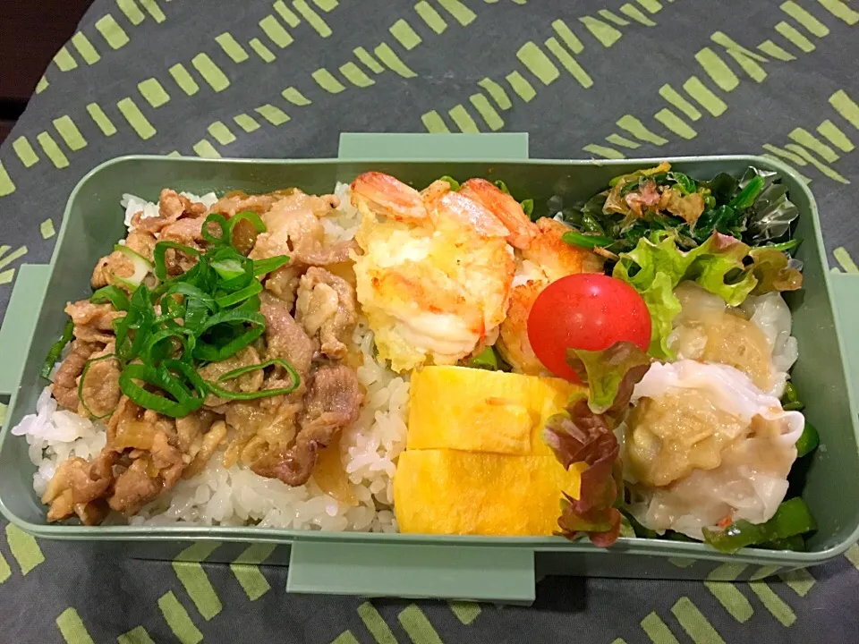 豚しぐれ煮のお弁当。|Chiharuさん